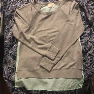 ⭐️EVERLY ⭐️ blouse⭐️S grey-cotton lightgreen-sheer